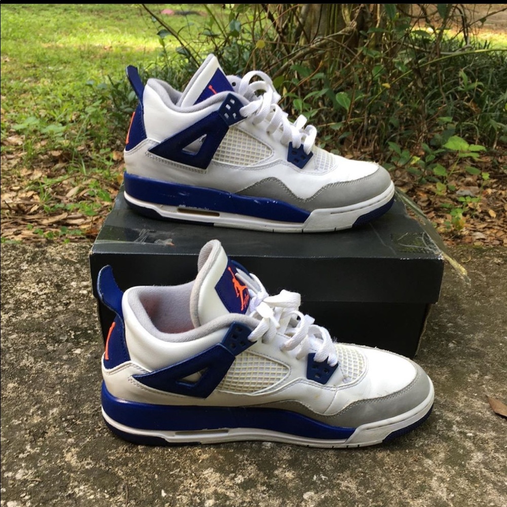 Jordan 4